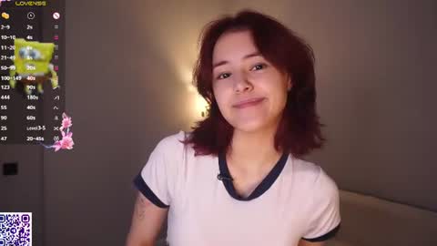 Snapshot of helgamartin chatting on 07/17/26, 06:35 Aurora online show from 07/17/26, 06:35