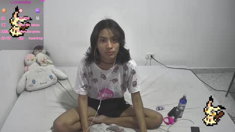 Helia Transfem and Amy online show from 01/22/25, 05:16