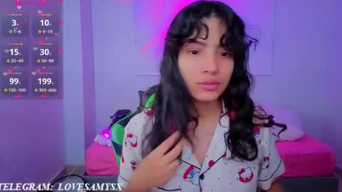 Helia Transfem and Amy online show from 05/07/26, 02:17