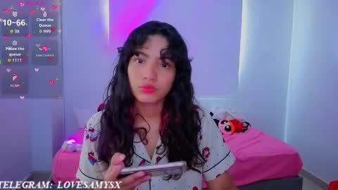 Helia Transfem and Amy online show from 05/08/26, 01:27