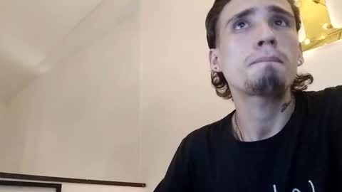 Snapshot of hell_boy66 chatting on 04/21/26, 06:41 Eros online show from 04/21/26, 06:41