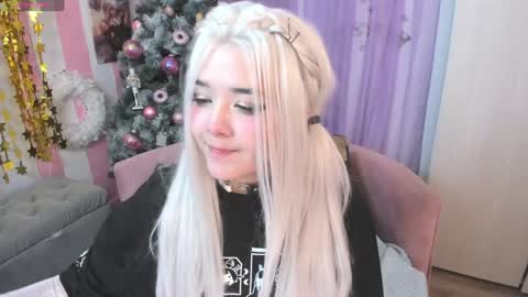 Laura online show from 12/04/24, 07:28