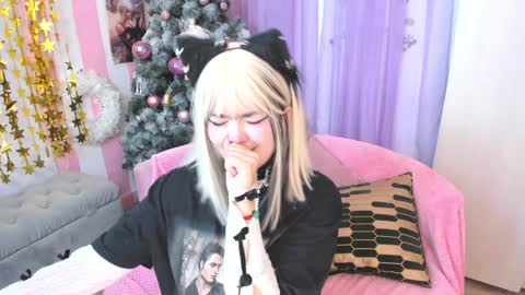 Laura online show from 01/10/25, 03:18