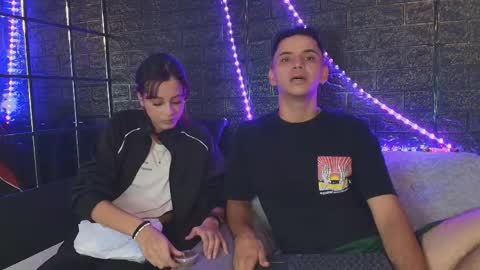 Snapshot of hellanddante_ chatting on 11/07/25, 03:17 H E L L AND D A N T E online show from 11/07/25, 03:17