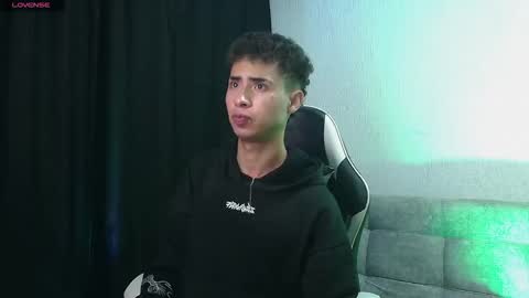   CROW  online show from 12/14/25, 08:30