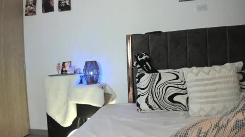 helldy_666 online show from 04/27/26, 12:52