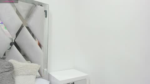 Snapshot of hellen__4master chatting on 01/25/25, 06:35 Hellen online show from 01/25/25, 06:35