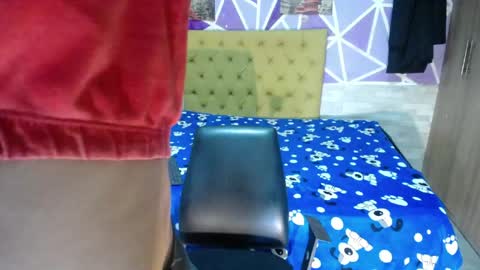 hellen maya online show from 05/01/26, 06:23