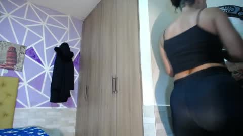 hellen maya online show from 05/18/26, 06:03