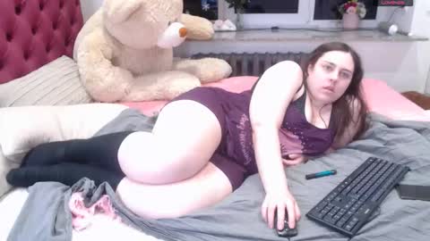 Snapshot of hellen_miller__ chatting on 02/09/26, 03:16 Hellen online show from 02/09/26, 03:16