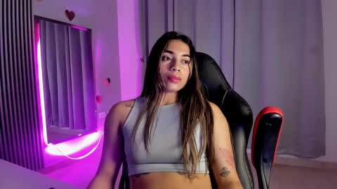 hellen_rice online show from 12/01/25, 04:39