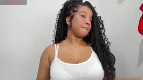 Snapshot of hellen_scot_ chatting on 06/27/26, 04:06 hellen_scot_ online show from 06/27/26, 04:06