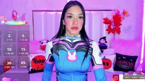 Hellen Paris online show from 10/07/25, 05:15