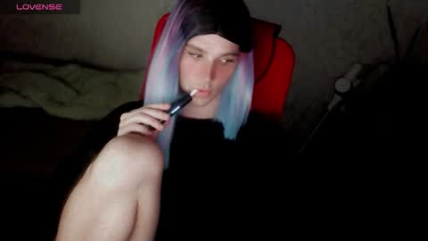 Helen Spellman online show from 10/21/25, 04:08