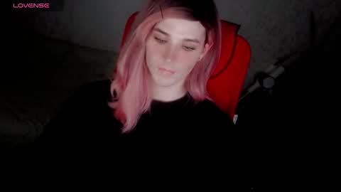 Helen Spellman online show from 11/11/25, 03:34