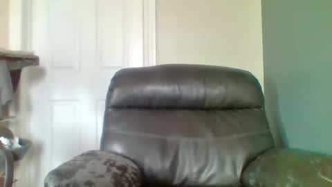 Snapshot of hellflow chatting on 04/03/26, 02:48 hellflow online show from 04/03/26, 02:48