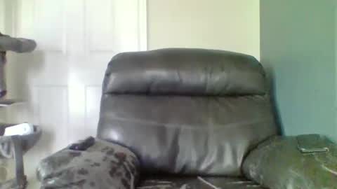 Snapshot of hellflow chatting on 04/16/26, 02:18 hellflow online show from 04/16/26, 02:18