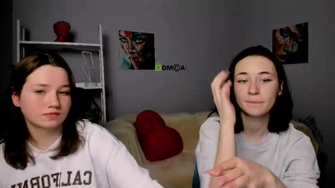 Helli online show from 03/04/25, 04:30