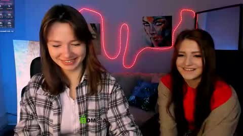 Snapshot of helli_belli chatting on 01/31/26, 08:29 Helli online show from 01/31/26, 08:29