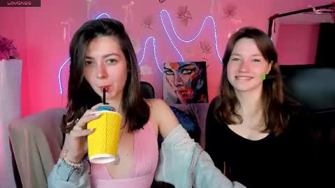 Helli online show from 05/08/26, 07:41