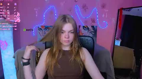 Helli online show from 06/12/26, 07:24