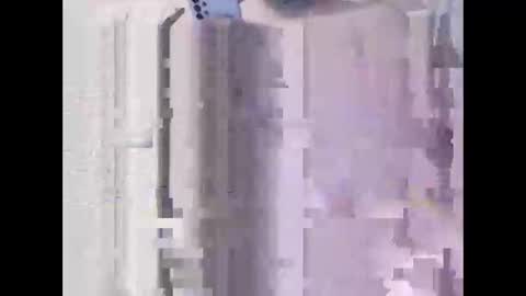 Snapshot of helliotx4 chatting on 12/15/24, 10:37 Elliot online show from 12/15/24, 10:37