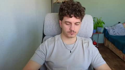 Remy online show from 04/28/26, 07:02