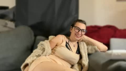 Snapshot of hello_katieee chatting on 03/14/26, 07:30 Katie 3 online show from 03/14/26, 07:30