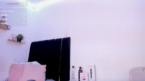 hellokitty38 online show from 07/28/26, 01:54