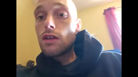 Snapshot of helloladysandgents chatting on 02/08/26, 10:02 helloladysandgents online show from 02/08/26, 10:02