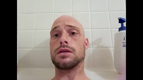 Snapshot of helloladysandgents chatting on 02/13/26, 04:36 helloladysandgents online show from 02/13/26, 04:36