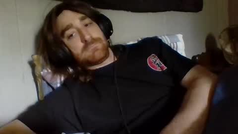 longhairbeardedguy online show from 04/05/26, 07:44