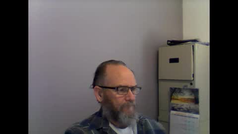 Snapshot of helopilot01 chatting on 01/12/25, 04:50 helopilot01 online show from 01/12/25, 04:50