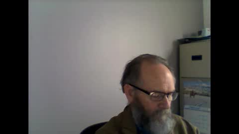Snapshot of helopilot01 chatting on 02/22/25, 08:09 helopilot01 online show from 02/22/25, 08:09