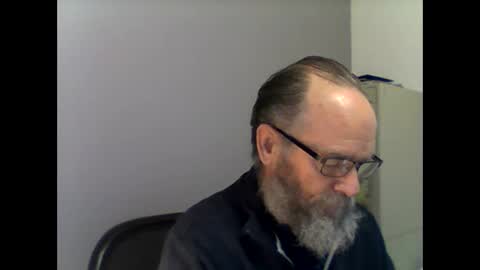 Snapshot of helopilot01 chatting on 03/02/25, 11:31 helopilot01 online show from 03/02/25, 11:31
