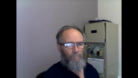 Snapshot of helopilot01 chatting on 03/09/25, 05:00 helopilot01 online show from 03/09/25, 05:00