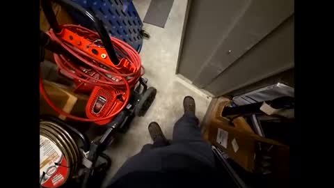 Snapshot of helpmestroke88 chatting on 11/11/25, 01:00 helpmestroke88 online show from 11/11/25, 01:00