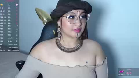 Zahira online show from 09/16/25, 02:40