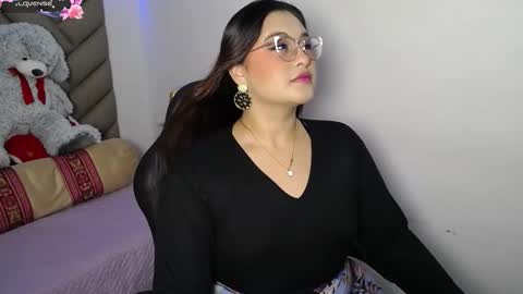 Zahira online show from 11/11/25, 10:48