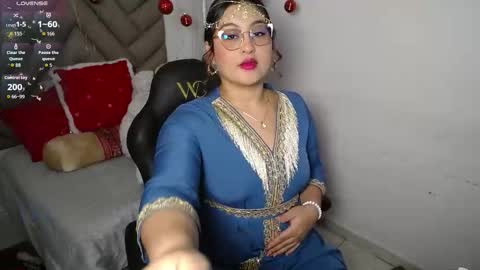 Zahira online show from 12/03/25, 07:56