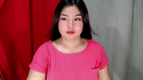 Snapshot of heluv_tiara chatting on 10/20/25, 08:37 tiara tine online show from 10/20/25, 08:37
