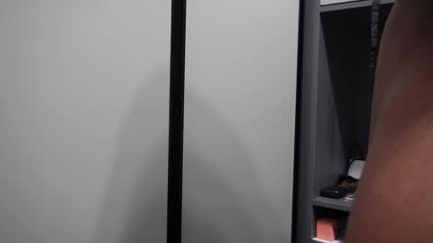 Henri online show from 09/10/25, 05:29