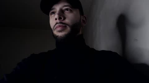 Snapshot of henryaxe chatting on 01/17/26, 09:47 HenryAxe online show from 01/17/26, 09:47