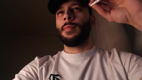 Snapshot of henryaxe chatting on 03/02/26, 11:44 HenryAxe online show from 03/02/26, 11:44