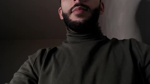 Snapshot of henryaxe chatting on 03/13/26, 10:11 HenryAxe online show from 03/13/26, 10:11