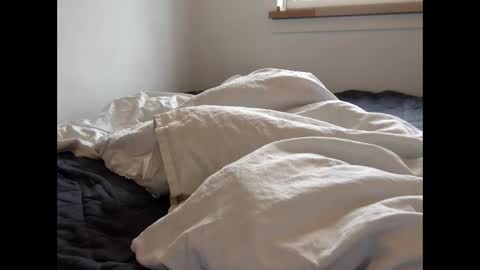 Snapshot of henryhipster chatting on 02/24/26, 12:03 Henryhipster sub spank useme new Europe Twink kiss first fit kinky naughty online show from 02/24/26, 12:03