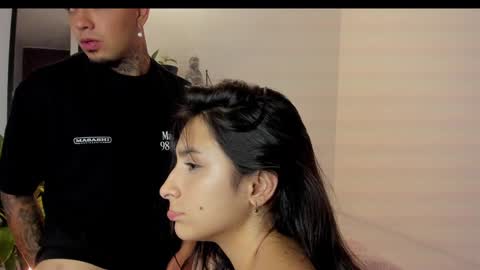 Hello I am Valentina independent Colombian model I love sensuality and pleasure welcome online show from 02/06/25, 05:57