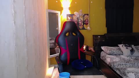 HERA online show from 01/19/25, 04:44