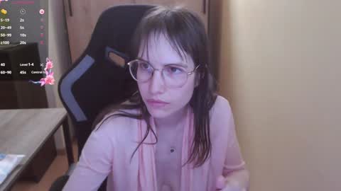 Snapshot of heraluna_ chatting on 01/21/25, 10:51 HeraLuna online show from 01/21/25, 10:51