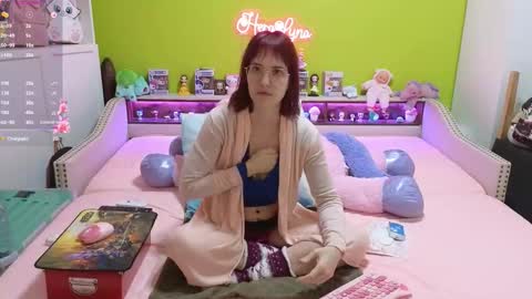 Snapshot of heraluna_ chatting on 01/07/26, 10:12 HeraLuna online show from 01/07/26, 10:12